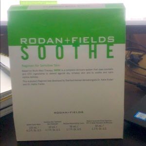 Rodan & Fields Soothe Regimen BRAND NEW